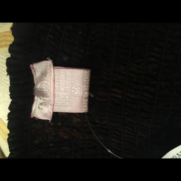 Black Haltered dress - Picture 4 of 4